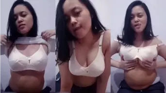 Sifa Audian Remas Toket Menggoda Video by xNxx