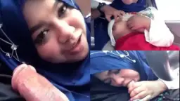 Blowjob Tante Jilbab di Mobil Video by PornHub