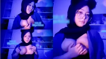 Abg Hijab Tobrut Kuping Kucing