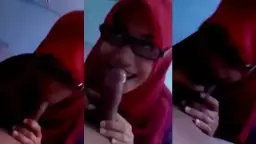 Disepong Pembantu Berjilbab Merah Video by IXXX Disepong Pembantu Berjilbab Merah Video by IXXX